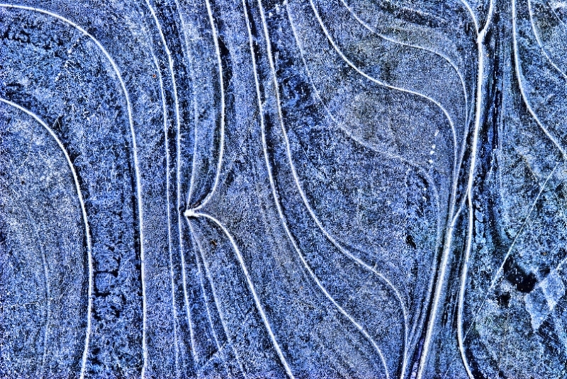 Curves in Ice